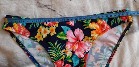 Kvetinové plavkové nohavičky s, s