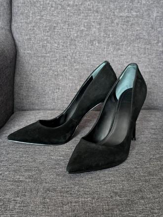 Lodičky guess, guess,38