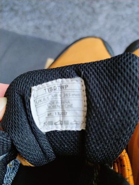 Topánky vysoké zn. crossroad, 43