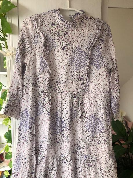 Jarné šaty kvetinkové/ jarné biele šaty kvetinkové, h&m,xs