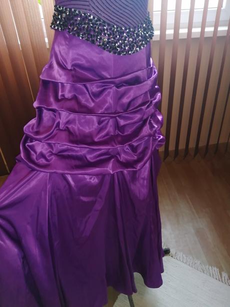 Spoločenské šaty, l