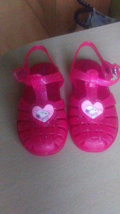 Gumené sandálky snoopy, 26