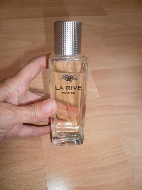 Dve párkrát použité parfumované vody, 