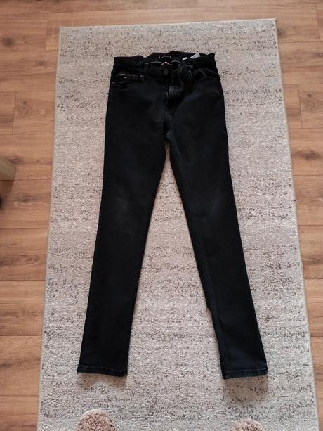 Rifle čierne, tommy hilfiger,176