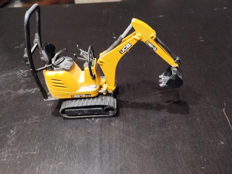 Bruder minibager jcb,