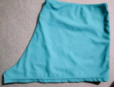 Tyrkysovo biele plavky/tankiny, v. 2xl, xxl