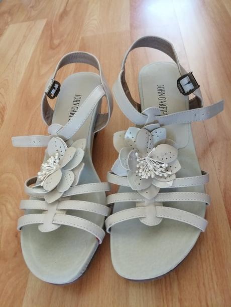 Sandalky, john garfield,39