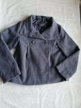 Krasny kabatik 140/146, 140