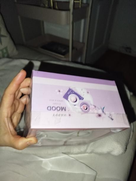 Keramický hrnček s lyžičkou a tanierikom darček,