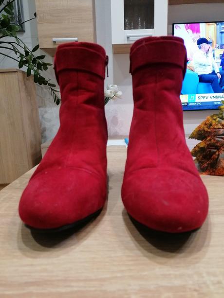 Kotniky-bodyflirt, 39