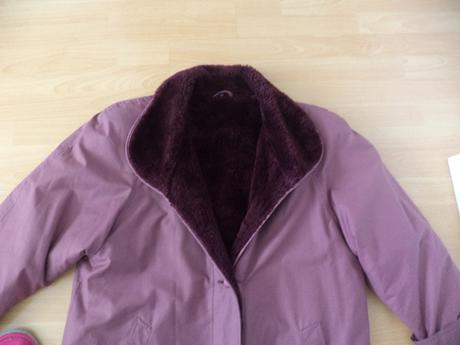 Damsky kožušinovy kabat, 44