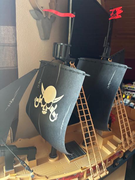 Playmobil piráti 2x set a ďalšia lod a doplnky,