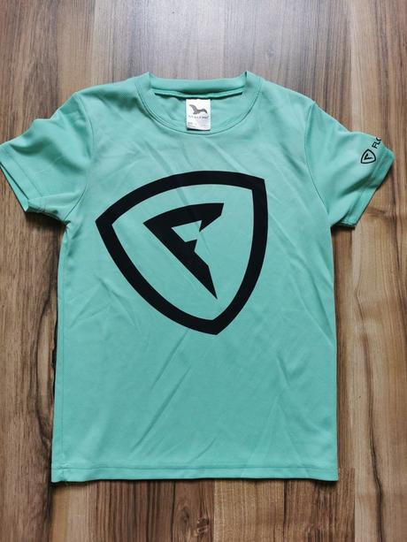 Funkčné tričká, 146