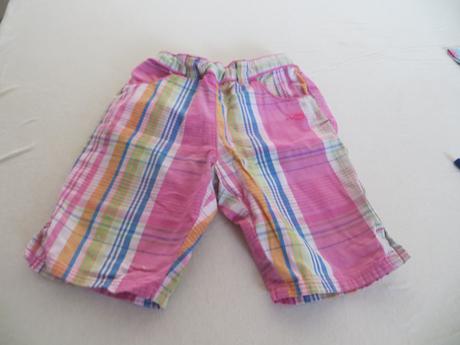 Bermudy pásikavé ružovo-zelené-modré-oranžové, 68