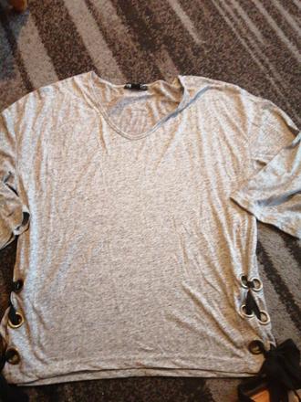 Mam na predaj tričko, gate,40