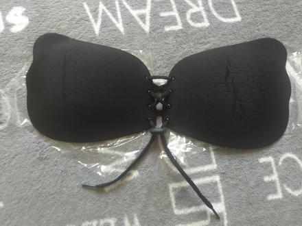 Samodržiaca podprsenka, s