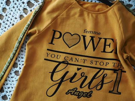 Trendy predlžená mikina - tunika super stav, 146