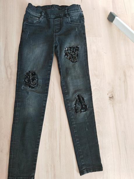 Jeginsy unisex čierne prisposobivé 146/152, 146