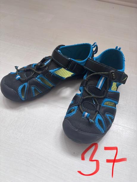 Sandale, 37