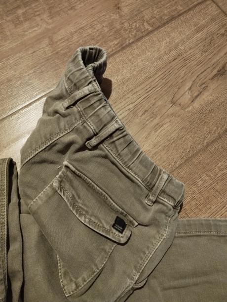 Zara nohavice, zara,122