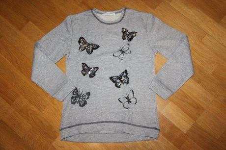 Strieborná mikinka, 134