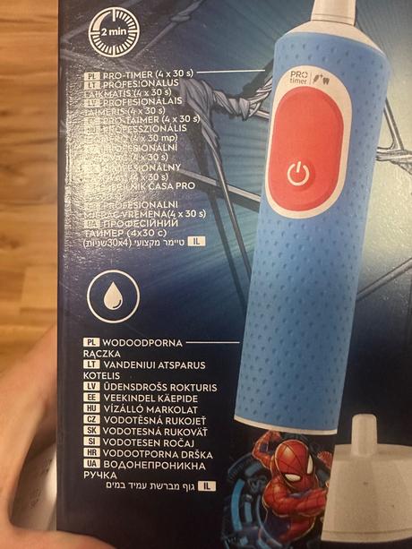 Oral-b spiderman elektrická kefka,