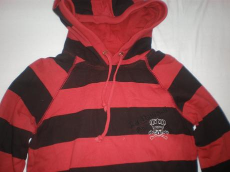 Červeno-čierna mikina, s