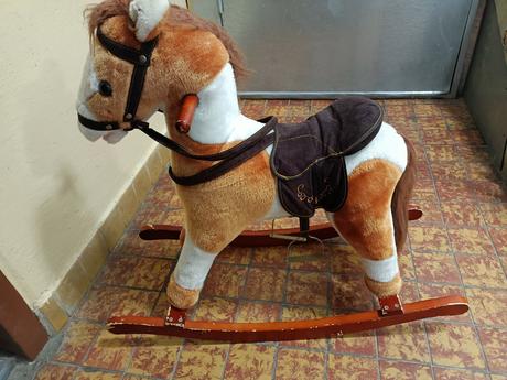 Hlupáci kôň pre deti, 