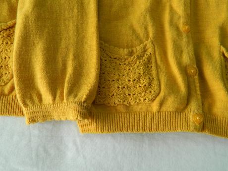 Svetríky pre dievčatá 104, 104