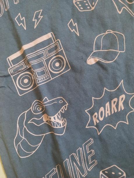 Tricko, reserved,122