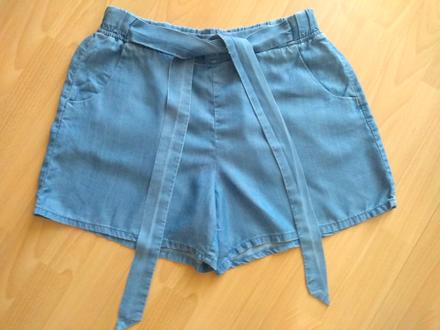 Šortky, clockhouse,m