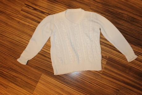 Vzorovaný dámsky sveter v. m, l