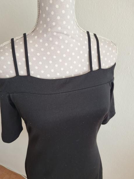 Čierny elastický top h&m veľ. m, h&m,m