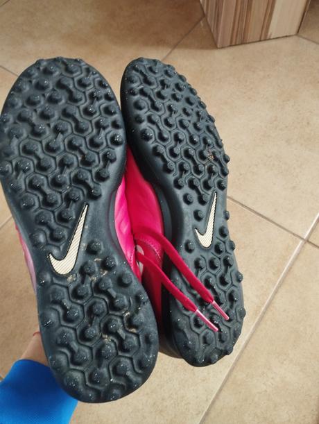 Tarfy,topánky na umelú trávu nike, nike,40