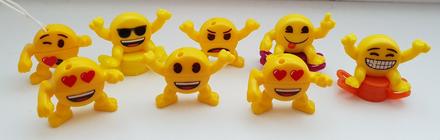 Emoji - postavičky z kindervajička, 