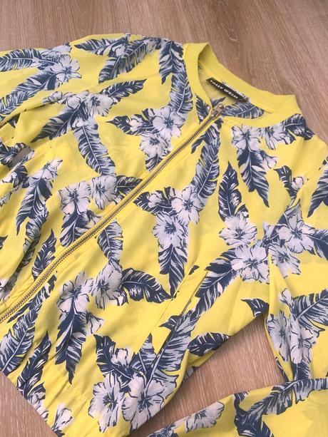 Tenká bundička, tally weijl,xs