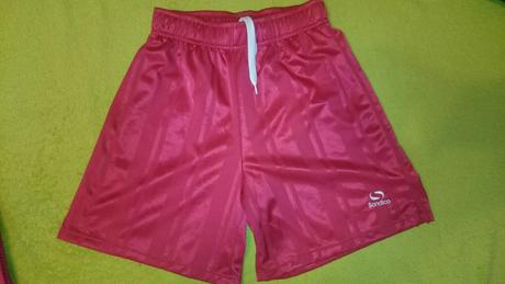 Športové kraťasy., 140
