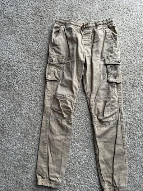 Detske kapsacove nohavice, terranova,152