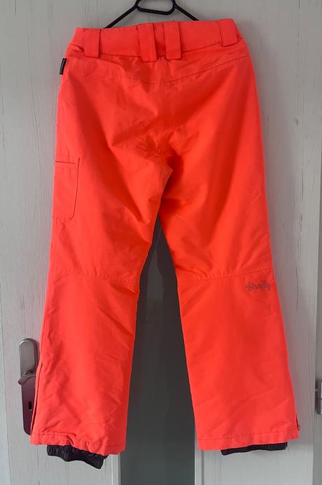 Výrazny komplet na svah, alpine pro,146