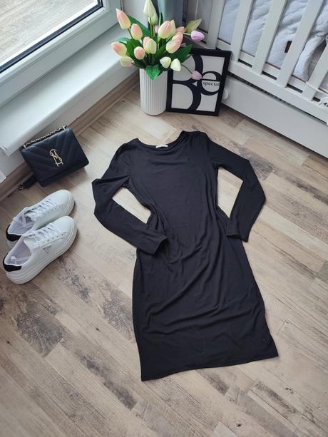 Šaty elastické čierne, gate,s