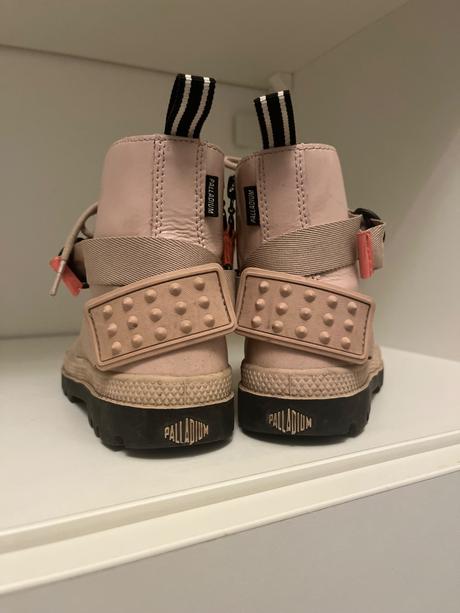 Palladium čižmy, 30