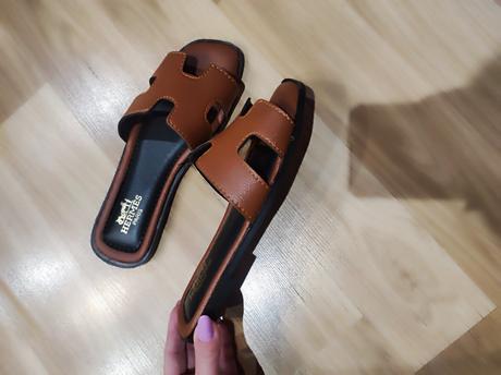 Hnedé šľapky hermes, 38