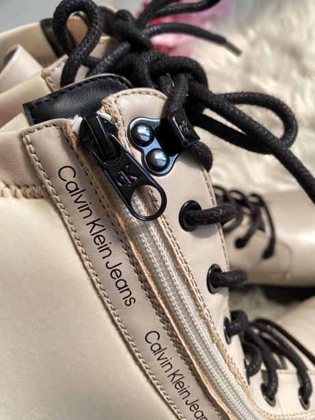 Calvin klein - kožené workery, 41