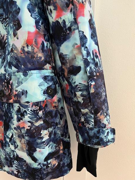 Zimna lyziarska/snowboardova predlzena bunda, s