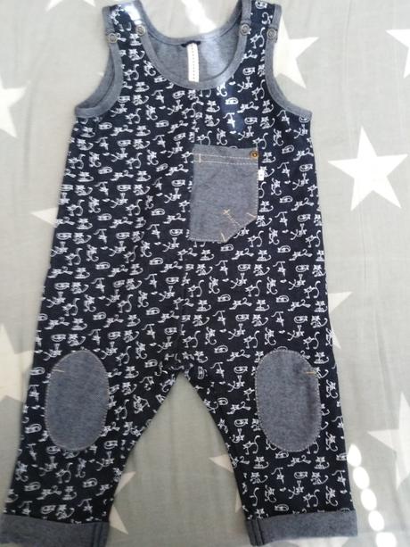 Spoločensky komplet, 74