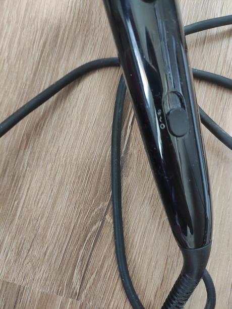 Žehlička na vlasy phillips, 