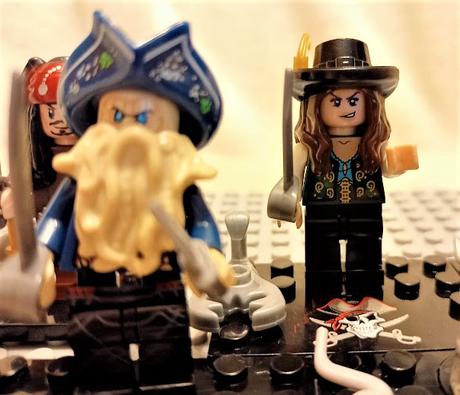 Pirati z karibiku 8 ks sada, 