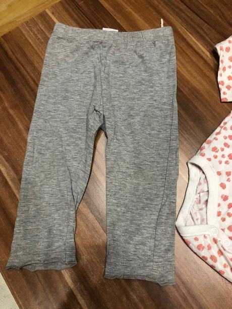 Balik veci velkost 80 darujem k nakupu, 68–80