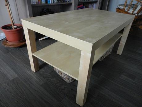 Konferenčný stôl ikea - drevený, 