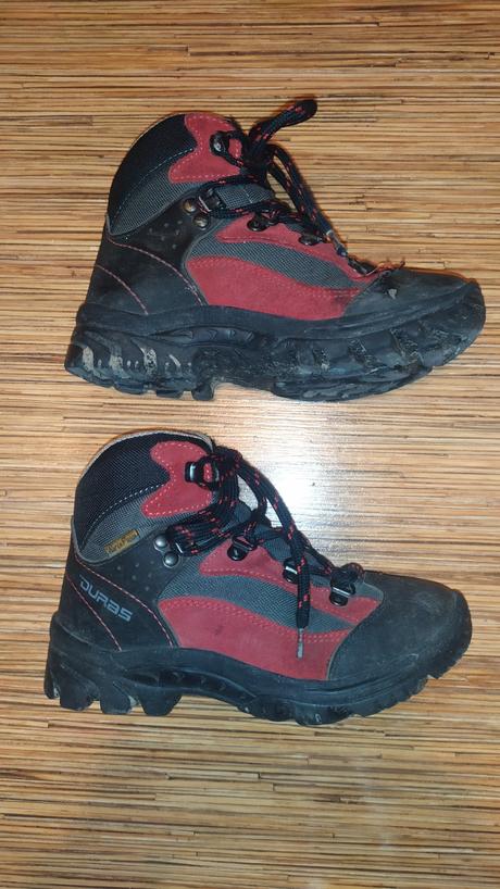 Turistické topánky, 30